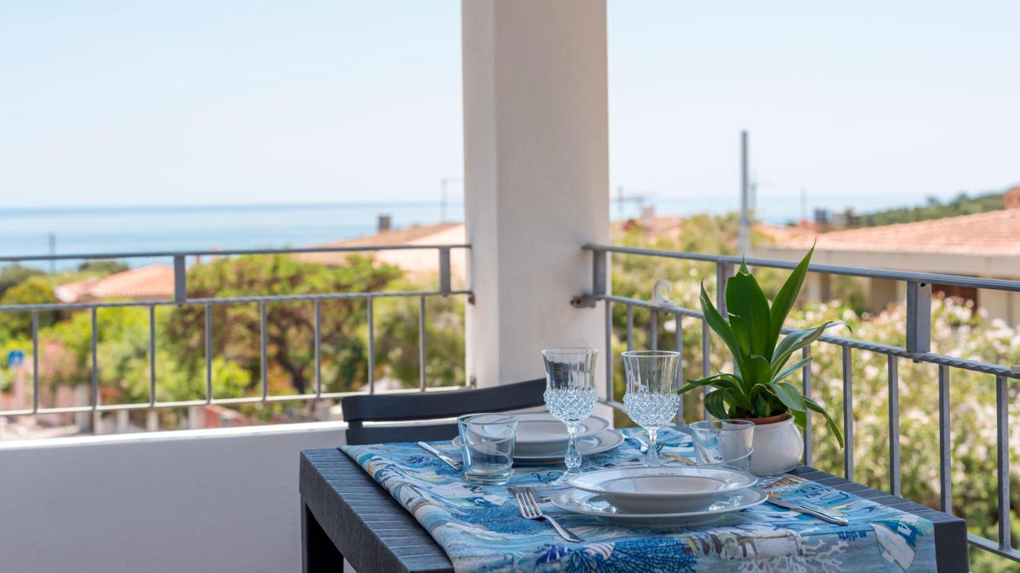 Riflessi Sul Mare Apartment *